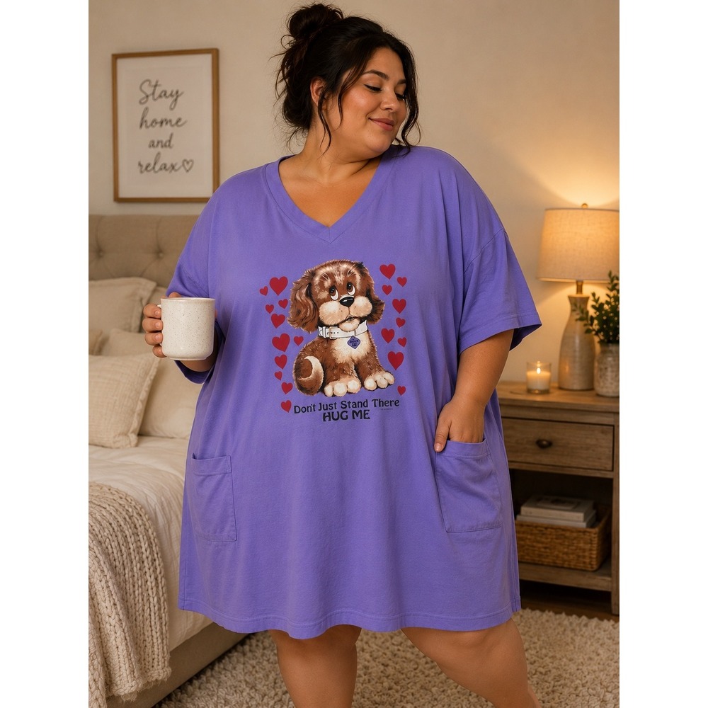 Eric Hunter Womans One Size Seep Shirt Dog Mon Hug Me Pockets